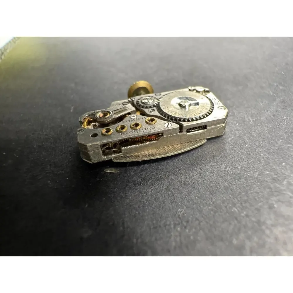 Antique 1925 Waltham 17 Jewels 444 RF Stamped Manual Wind Dial Movement 8.8mm